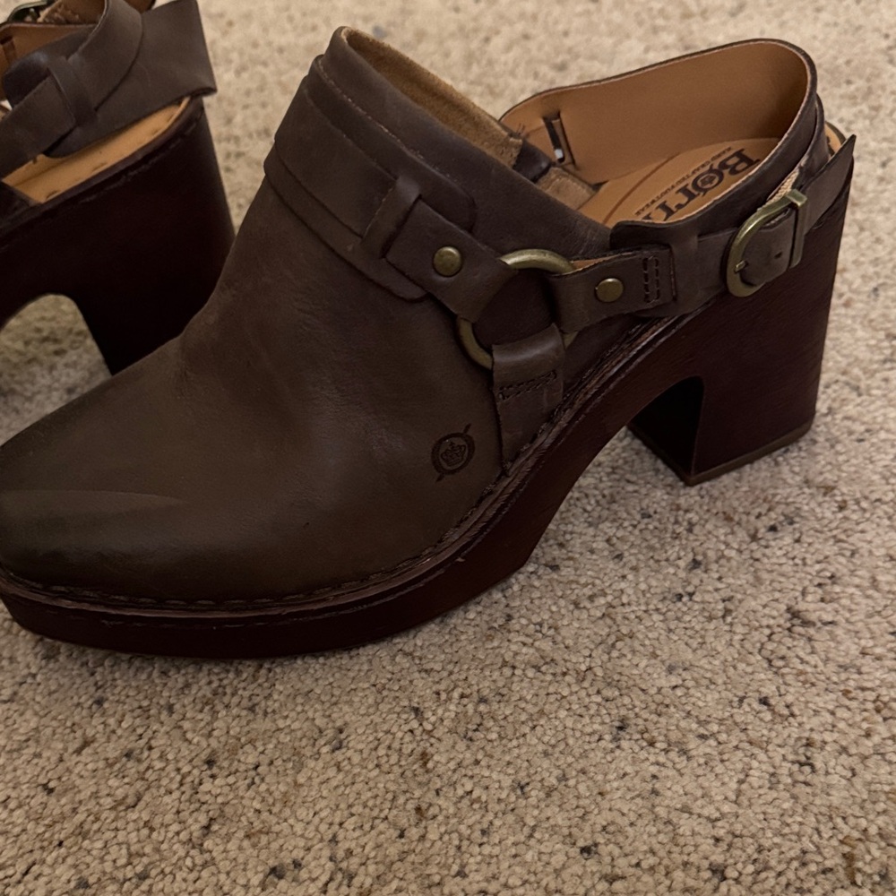 NWOT Born Dark Brown Leather Mules Size 10M - Picture 4 of 5